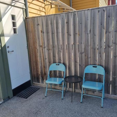 Nedre Amla Fjord Apartment Kaupanger Bagian luar foto